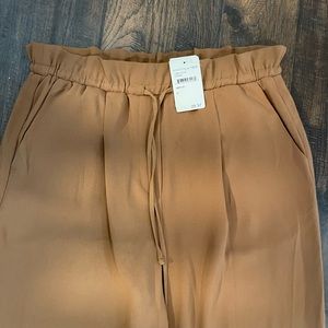 Nwt paperbag pants.
